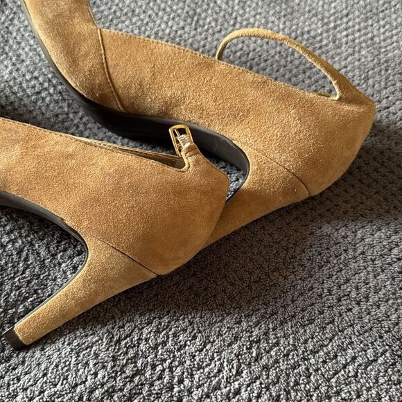 Adrienne Vittadini Camel Suede Pointed Toe Ankle Strap Heels Size 7 High Heel - Picture 8 of 15